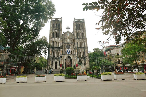 The church in Ha Noi